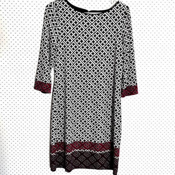 White House Black Market Geo Dress S 4 6 Black White Red Sheath Academia Career - Picture 1 of 6